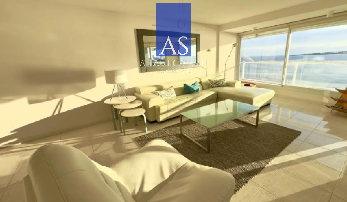 Apartamento ID.4525 - Apartamento 3 dormitorios piso alto frente al mar planta de categorí