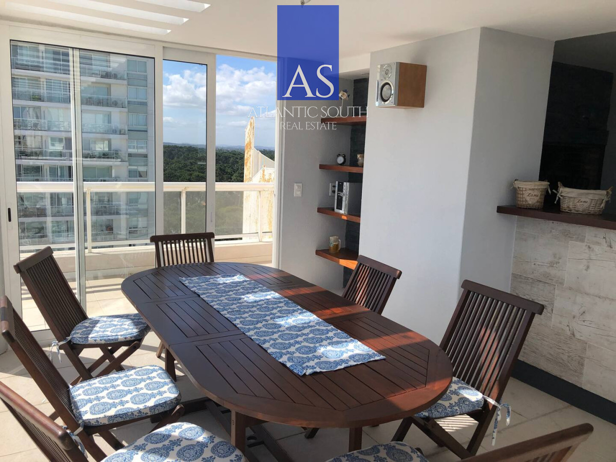 Apartamento ID.4898 - Penthouse dúplex con terrazas excepcionales y vistas panorámicas en Punta del Este
