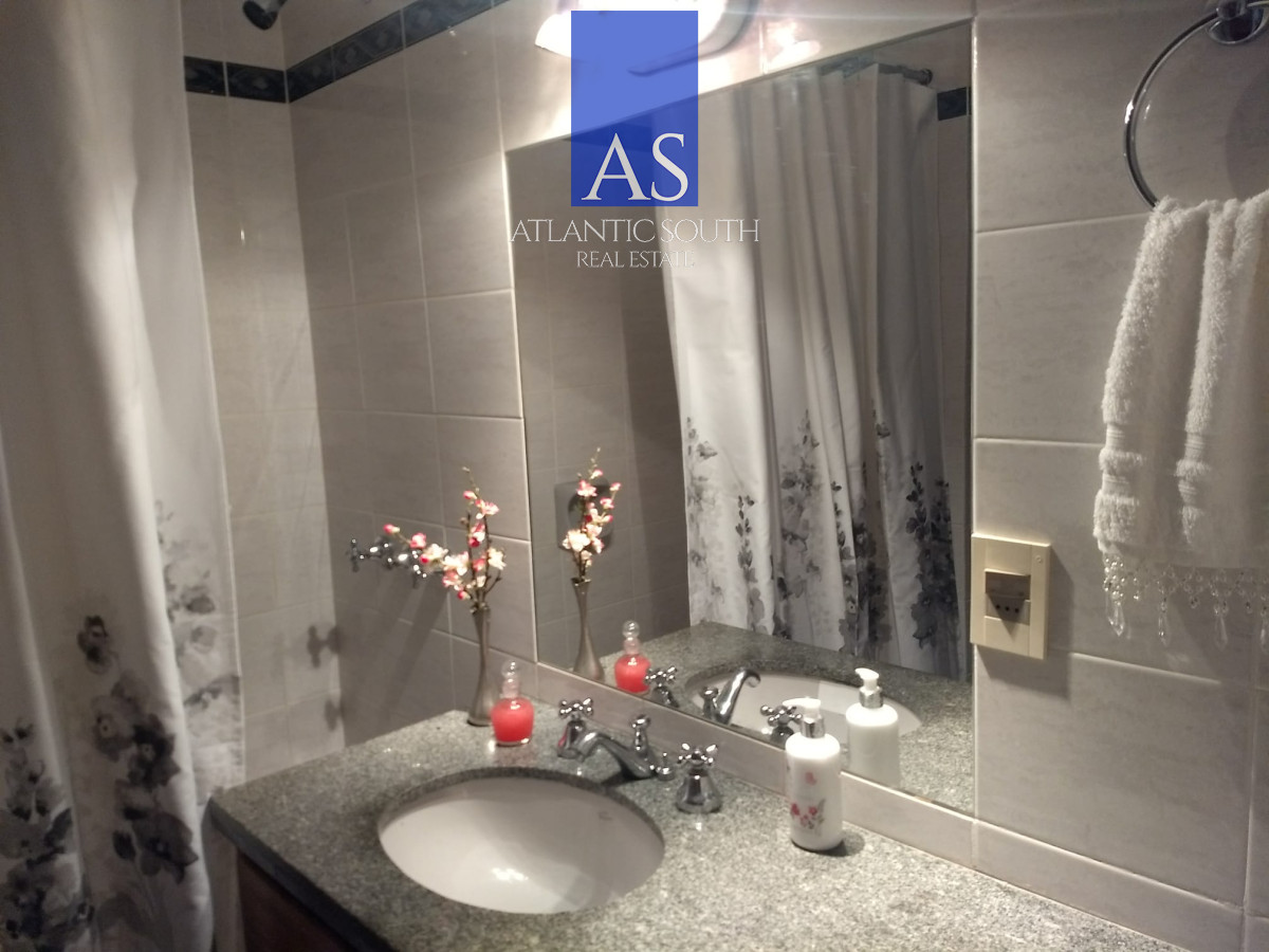 Apartamento ID.2865 - Apartamento de 2 dormitorios estufa a leña y parrillero propio en la  mansa