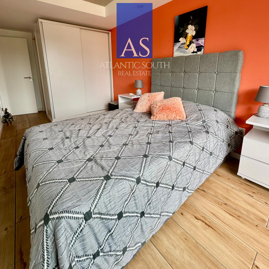 Apartamento ID.3893 - Apartamento moderno 1  dormitorio a estrenar con terraza cochera y piscina en Playa Mansa 
