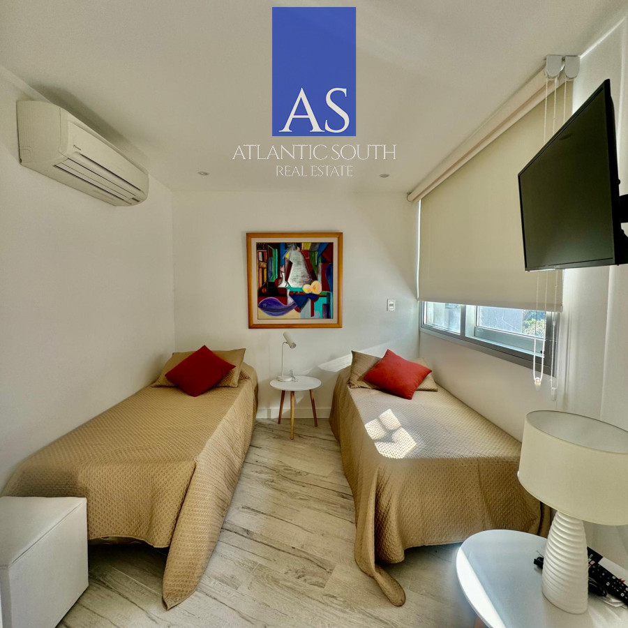 Apartamento ID.3572 - Apartamento 3 dormitorios primera línea Playa Mansa