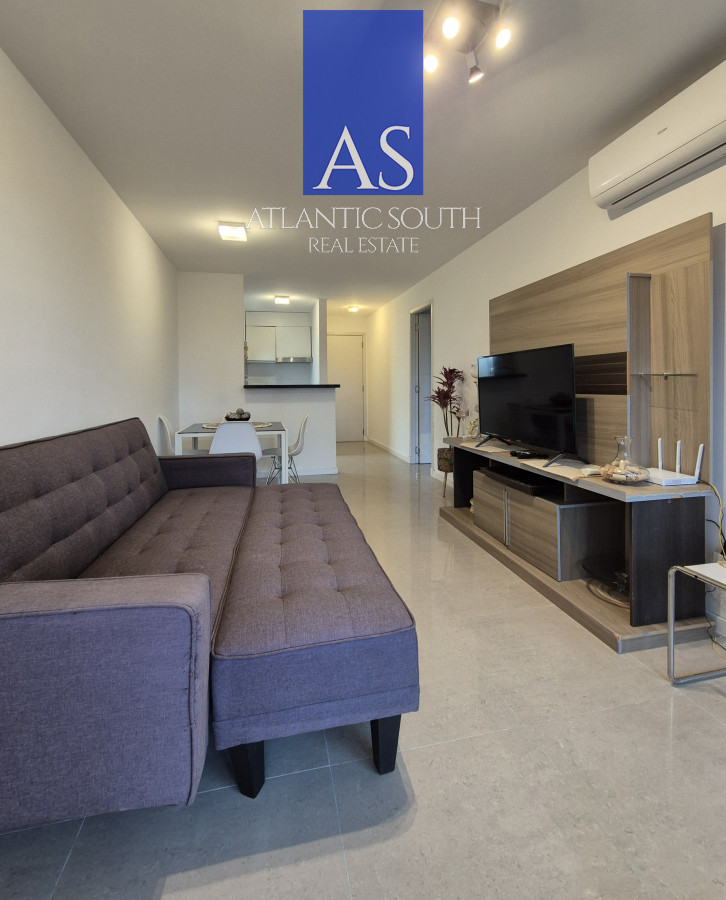 Apartamento ID.4226 - Oportunidad en venta Apartamento 1 dormitorio y medio terraza cochera piscina Playa Mansa Punta del Este