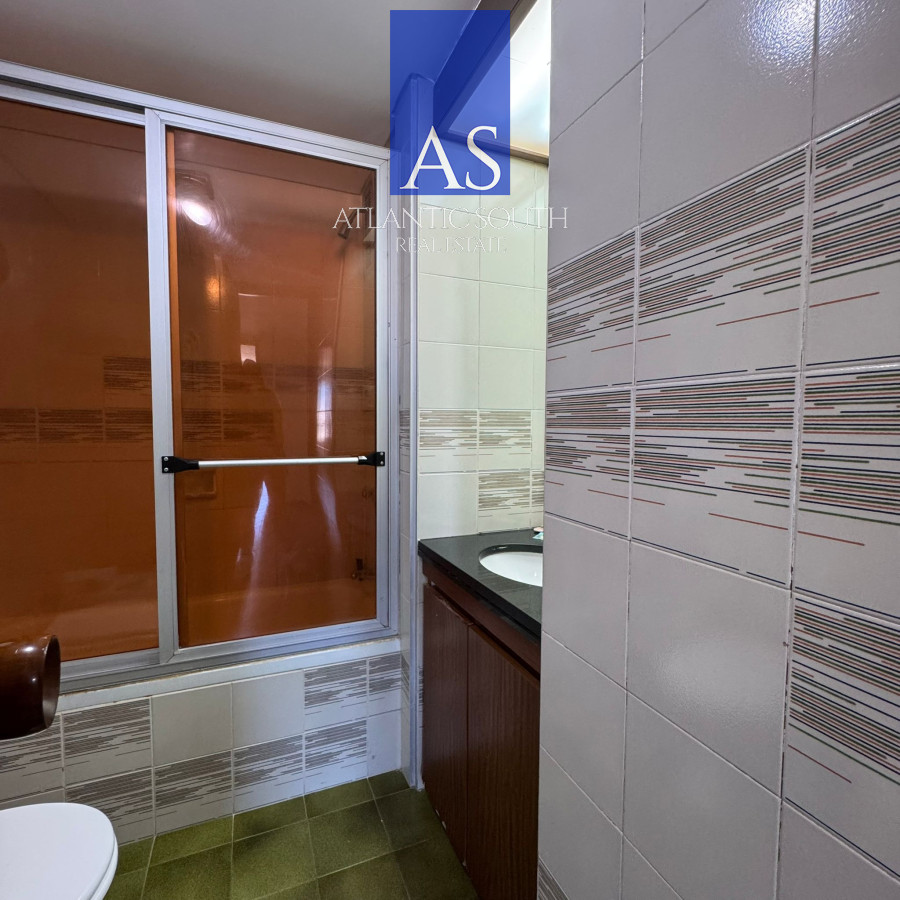 Apartamento ID.3890 - Apartamento de 4 dormitorios en península con excelente vista al mar 