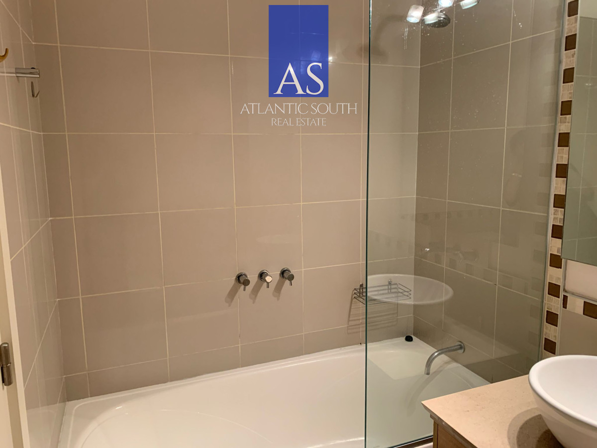 Apartamento ID.4094 - Apartamento de dos dormitorios en Ocean Drive , Punta del Este 