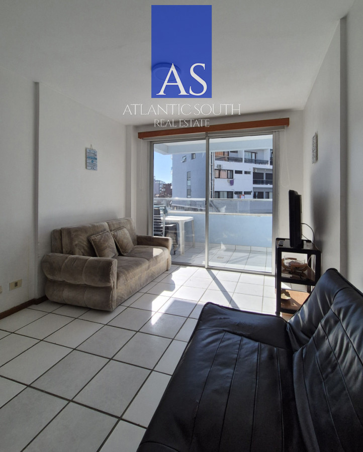 Apartamento ID.4830 - Apartamento de 1 dormitorio terraza cochera cerca del mar Mansa Brava Punta del Este