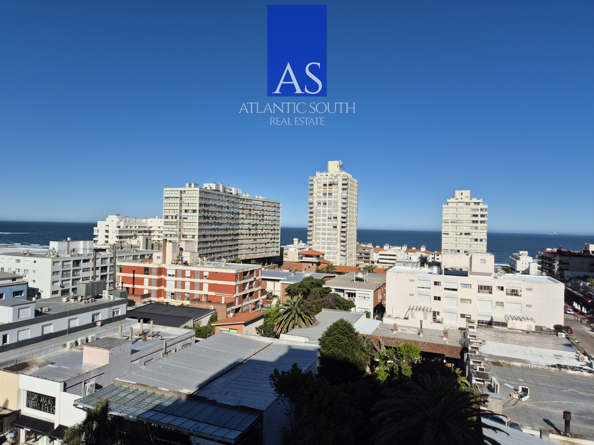 Apartamento ID.4375 - Apartamento piso alto vista espectacular en venta de 2 dormitorios + Dependencia completa en Península Puerto Punta del Este