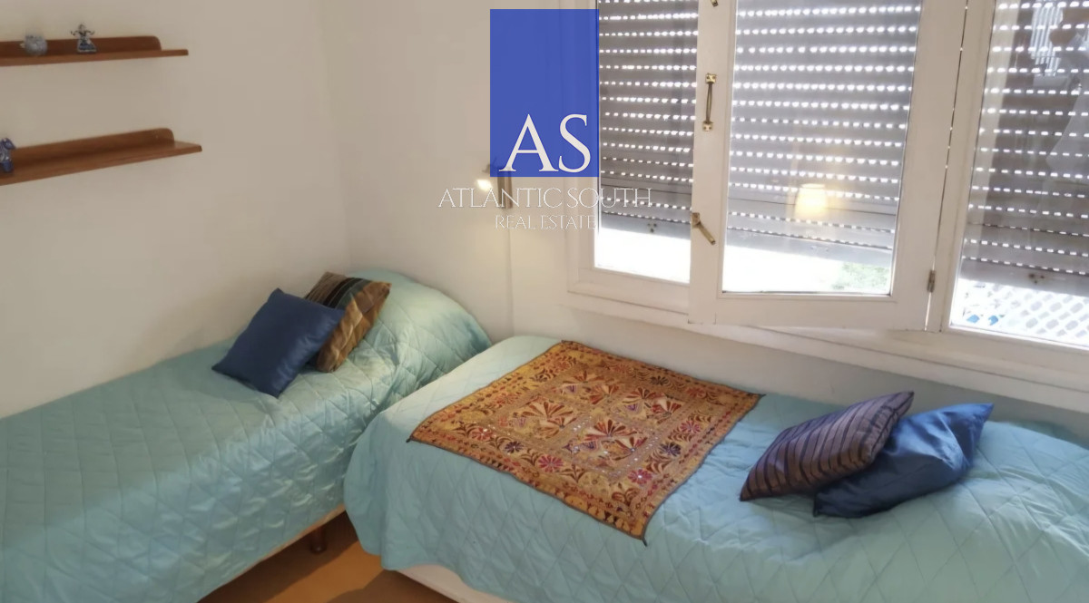 Apartamento ID.4342 - Apartamento 2 dormitorios terraza cochera vista al mar Playa Mansa Punta del Este