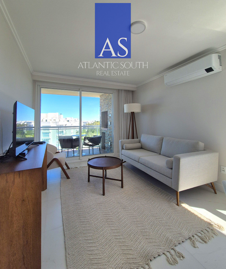 Apartamento ID.3674 - Apartamento 2 dormitorios con parrillero y vista frente al mar Playa Mansa Pinares Punta del Este