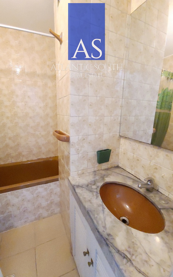 Apartamento ID.2102 - Oportunidad apartamento en venta vista al mar terraza parrillero Playa Mansa