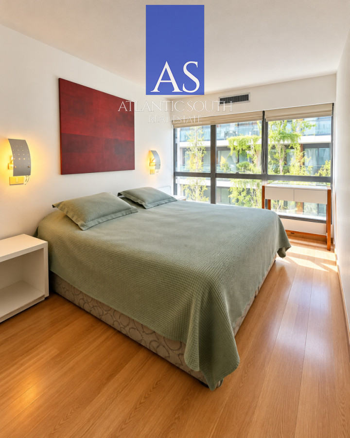 Apartamento ID.5202 - Apartamento en venta en playa mansa, Punta del Este