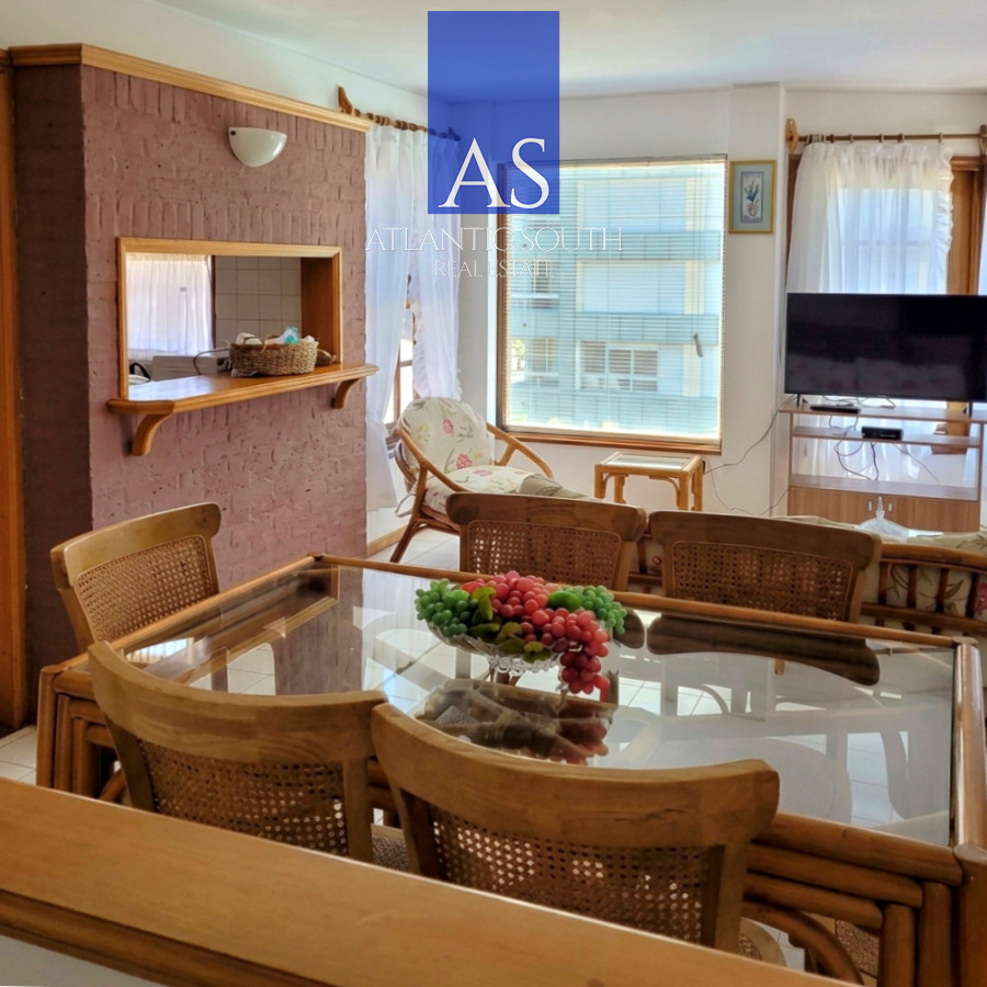 Apartamento ID.2590 - Apartamento 2 dormitorios con garage Península excelente ubicación