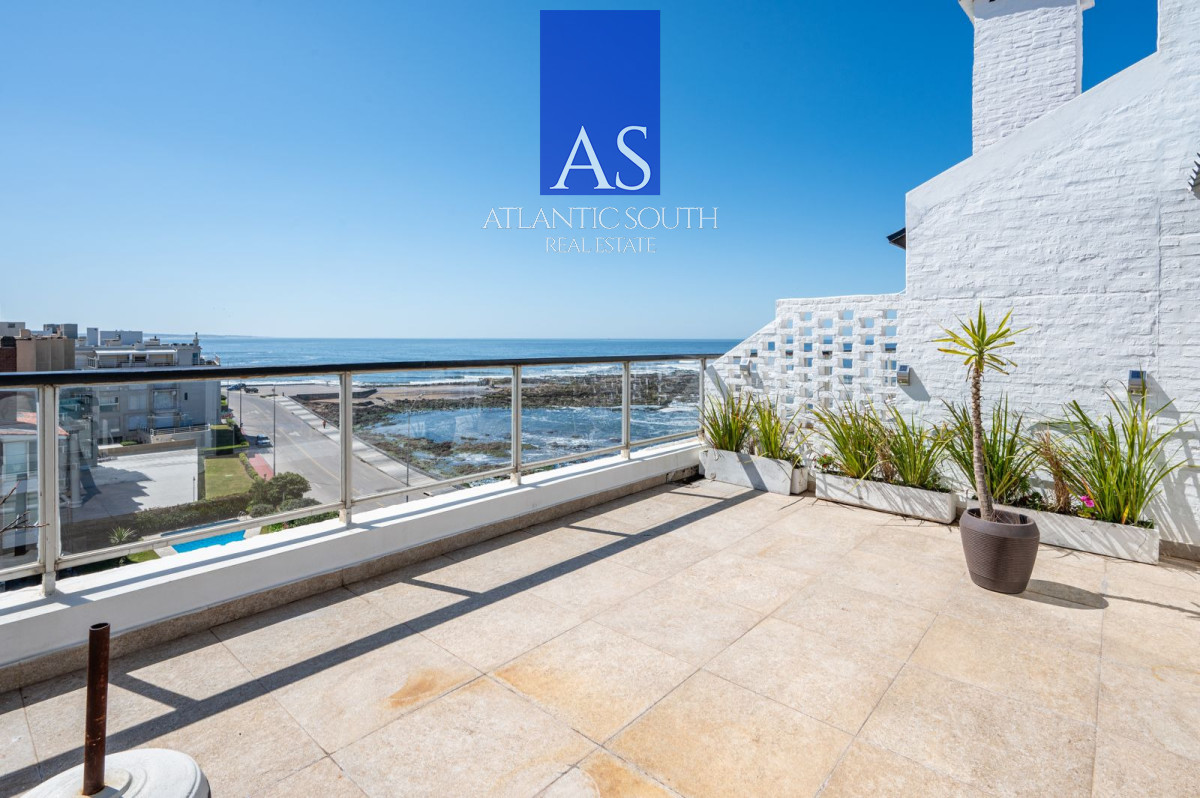 Apartamento ID.5123 - Penthouse en primera línea de Península barbacoa propia uso exclusivo