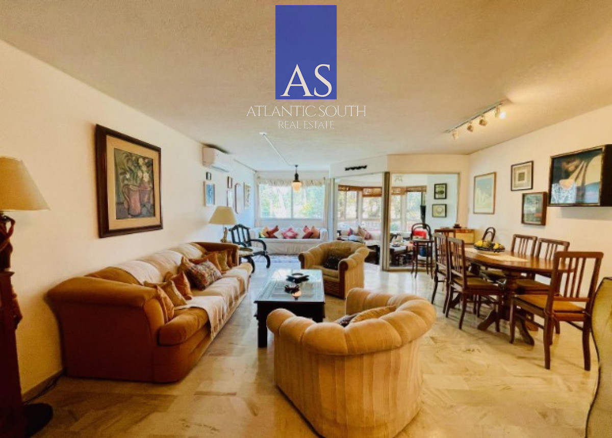 Apartamento ID.3583 - Apartamento de tres dormitorios Rooselvelt Center Punta del Este 