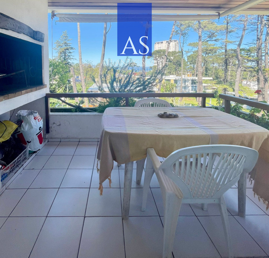 Apartamento ID.4407 - Apartamento de 3 dormitorios con parrillero y estufa a leña Playa Mansa 