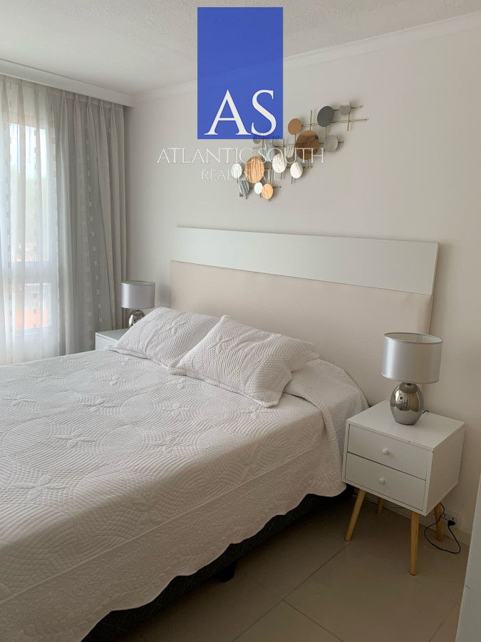 Apartamento ID.4094 - Apartamento de dos dormitorios en Ocean Drive , Punta del Este 