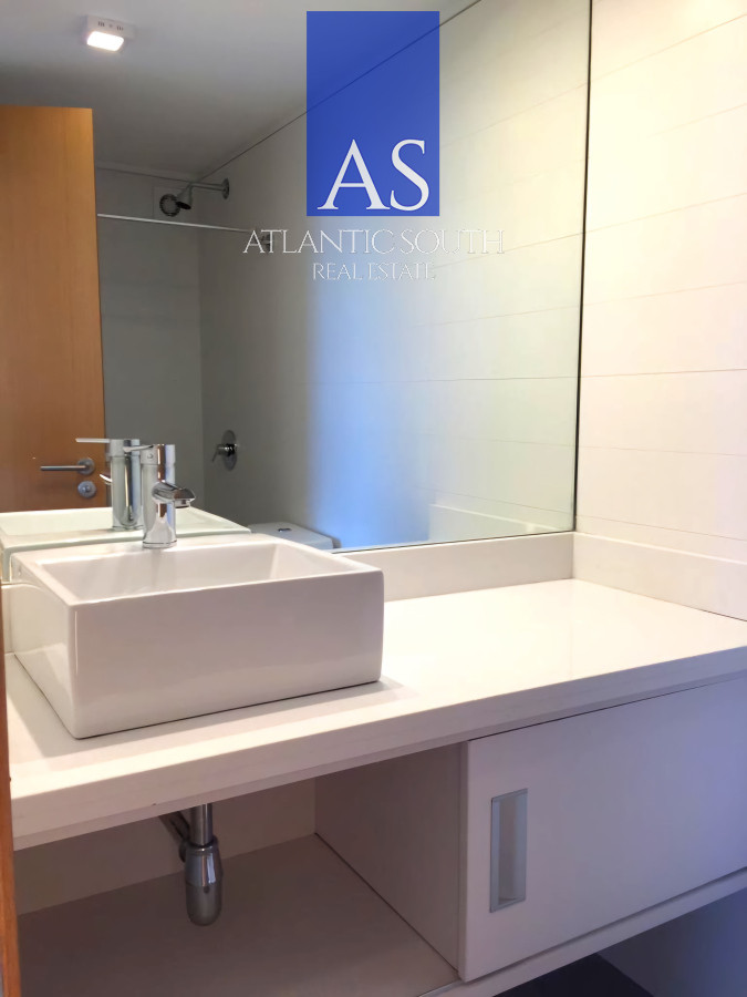Apartamento ID.3868 - Penthouse 2 dormitorios moderno increíble vista al mar Punta del Este