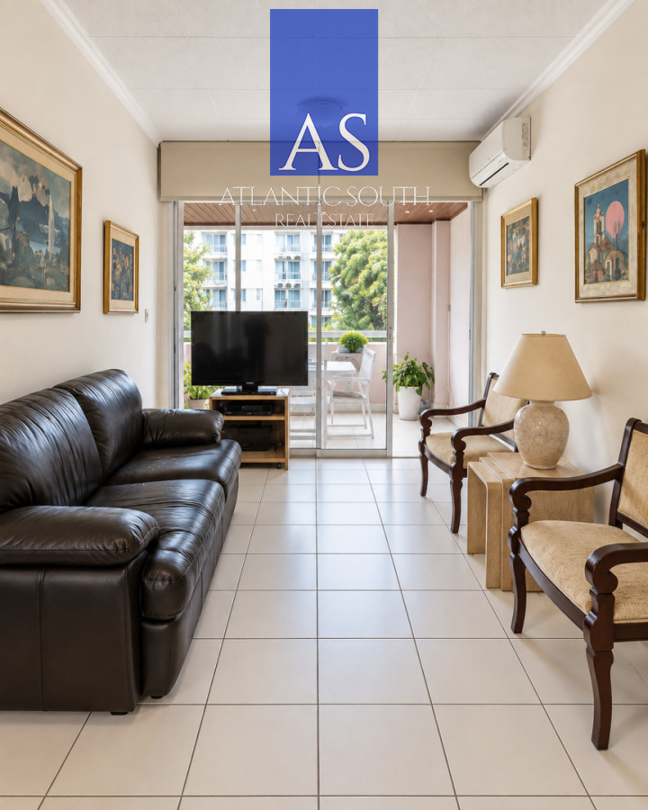 Apartamento ID.5136 - Apartamento 3 dormitorios con garage en Playa Mansa a 150 metros del mar