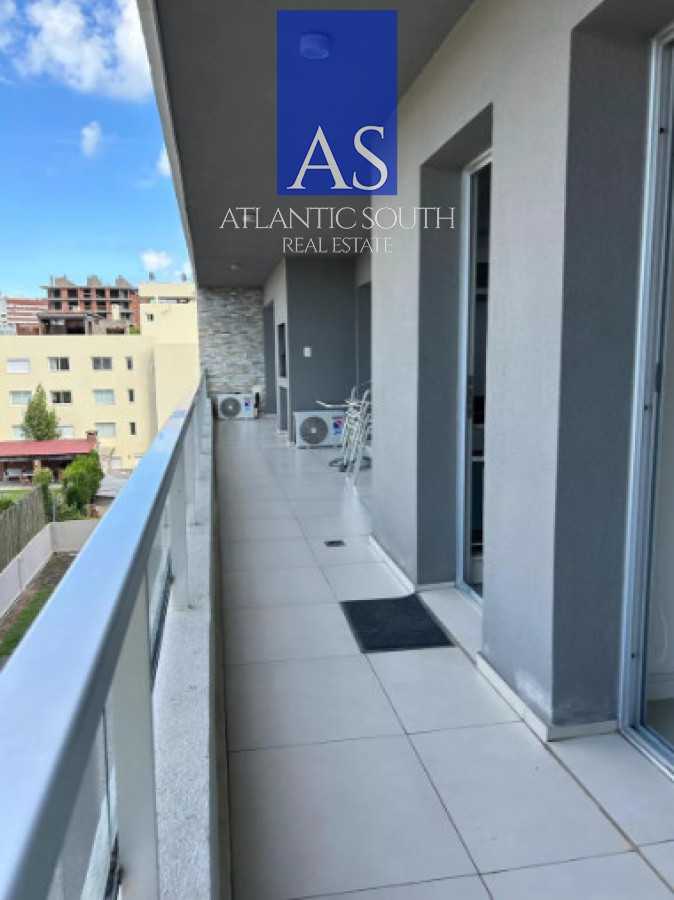 Apartamento ID.3462 - Oportunidad Moon Apartamento amplio y moderno 3 dormitorios y 3 baños con parrillero Punta del Este