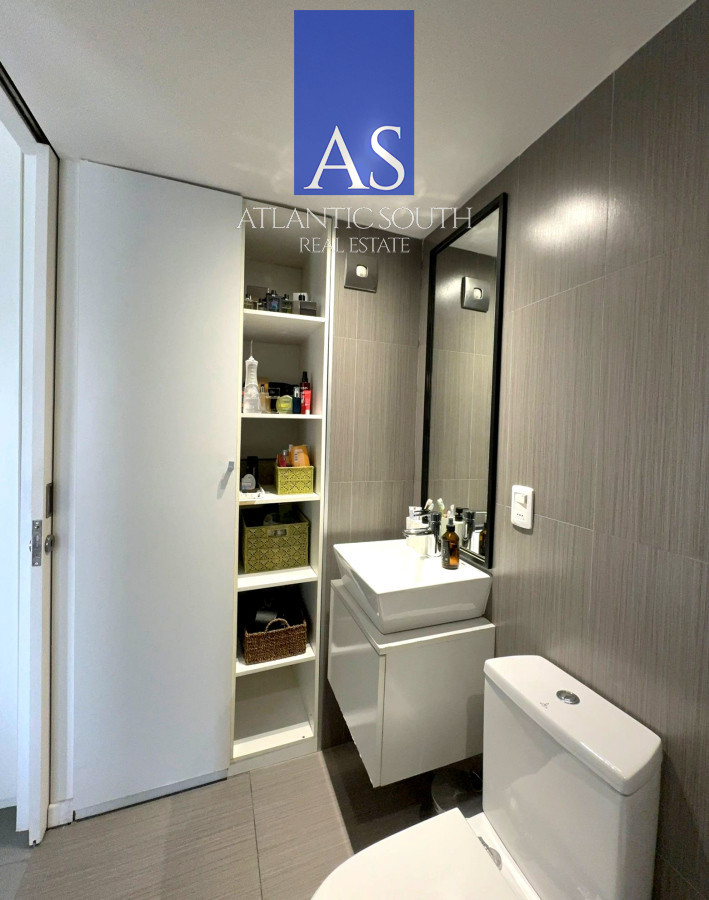 Apartamento ID.4541 - Penthouse de 2 dormitorios moderno + barbacoa uso exclusiva Playa Mansa Punta del Este