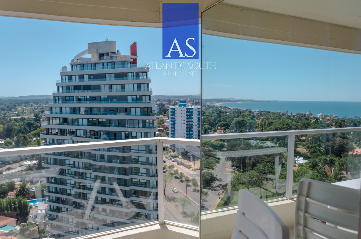 Apartamento ID.4142 - Apartamento de 2 dormitorios con vista al mar Punta del Este 