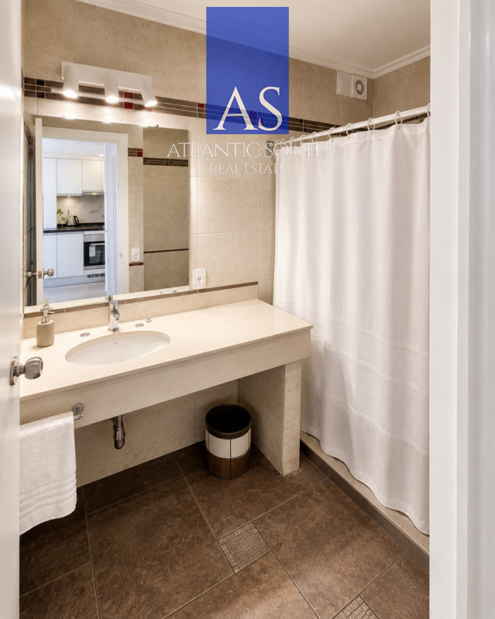 Apartamento ID.4899 - Apartamento reciclado con vista al mar a pasos del Puerto de Punta del Este