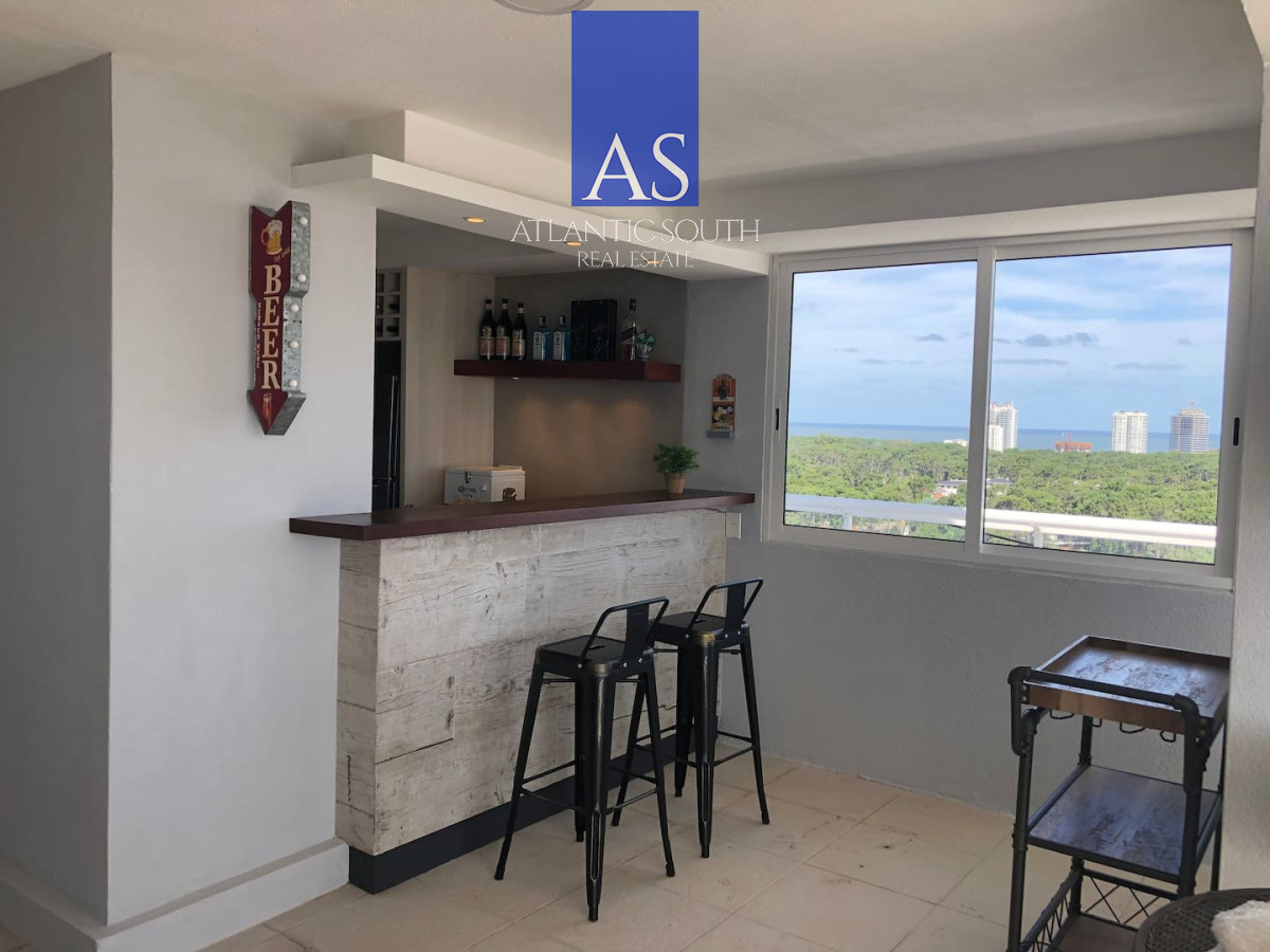 Apartamento ID.4898 - Penthouse dúplex con terrazas excepcionales y vistas panorámicas en Punta del Este