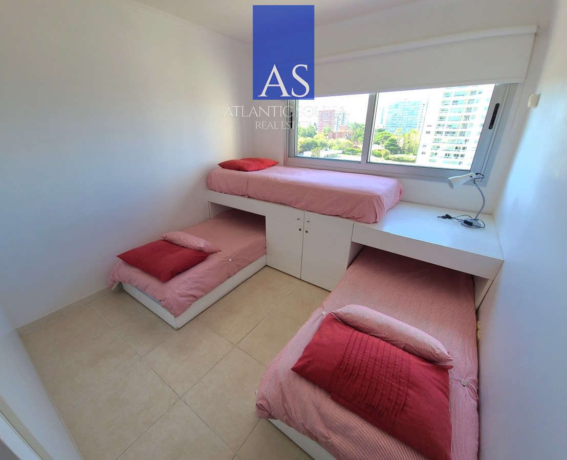 Apartamento ID.1768 - Oportunidad dormitorios en torre de categoría Playa Brava