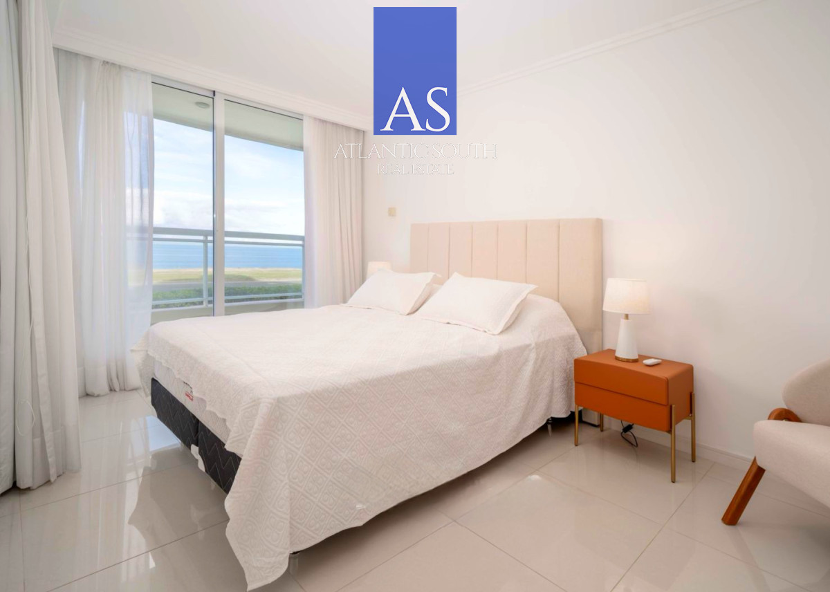 Apartamento ID.3690 - VENTA: APARTAMENTO 3 DORMITORIOS EDIFICIO CRUCEROS PLAYA MANSA