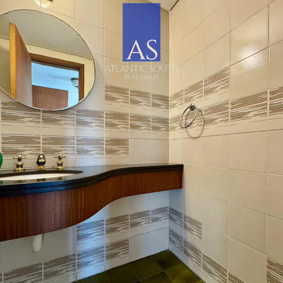 Apartamento ID.3890 - Apartamento de 4 dormitorios en península con excelente vista al mar 