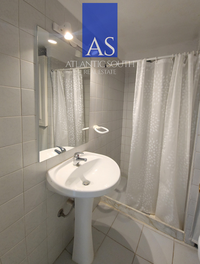 Apartamento ID.3877 - Apartamento 2 dormitorios frente al mar primera línea Playa Mansa Pinares