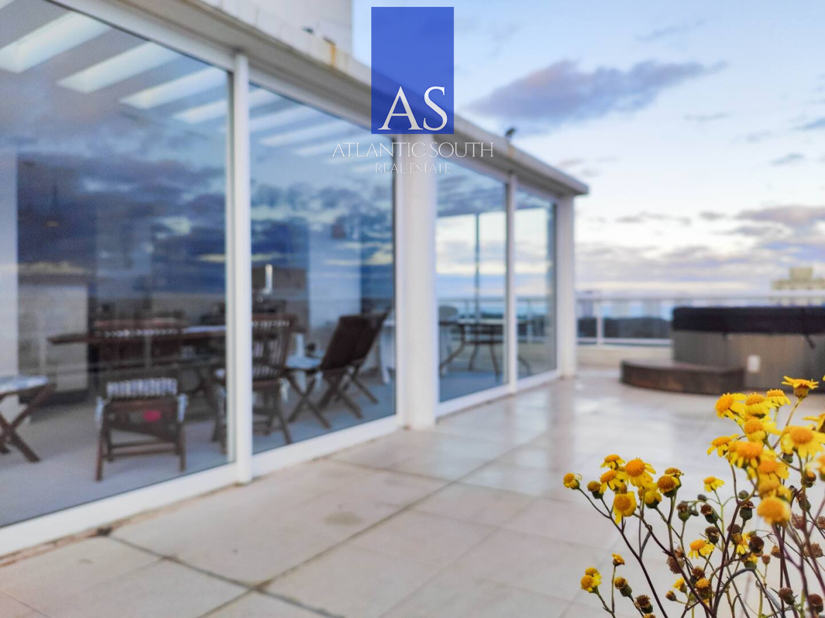 Apartamento ID.4898 - Penthouse dúplex con terrazas excepcionales y vistas panorámicas en Punta del Este