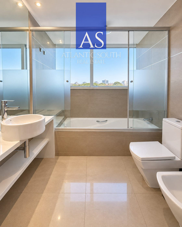 Apartamento ID.4938 - Apartamento en venta y alquiler a 50 metros del mar en Playa Mansa
