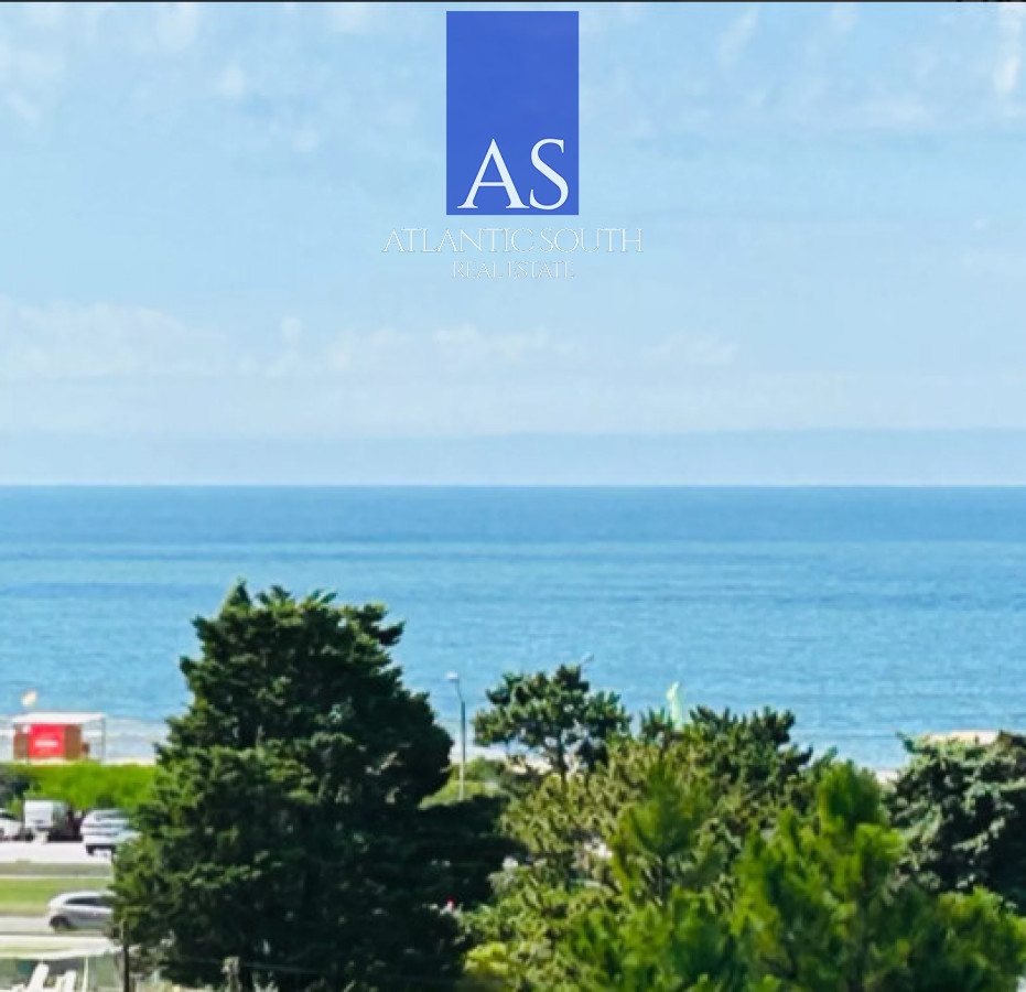 Apartamento ID.3462 - Oportunidad Moon Apartamento amplio y moderno 3 dormitorios y 3 baños con parrillero Punta del Este