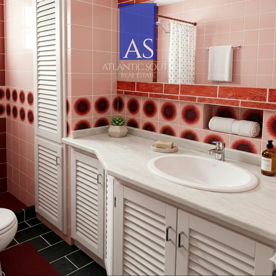 Apartamento ID.4634 - Apartamento con cochera en Península excelente ubicación