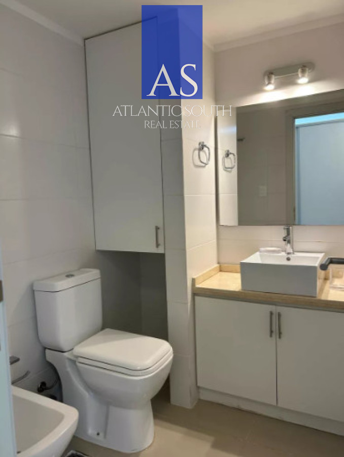 Apartamento ID.3462 - Oportunidad Moon Apartamento amplio y moderno 3 dormitorios y 3 baños con parrillero Punta del Este