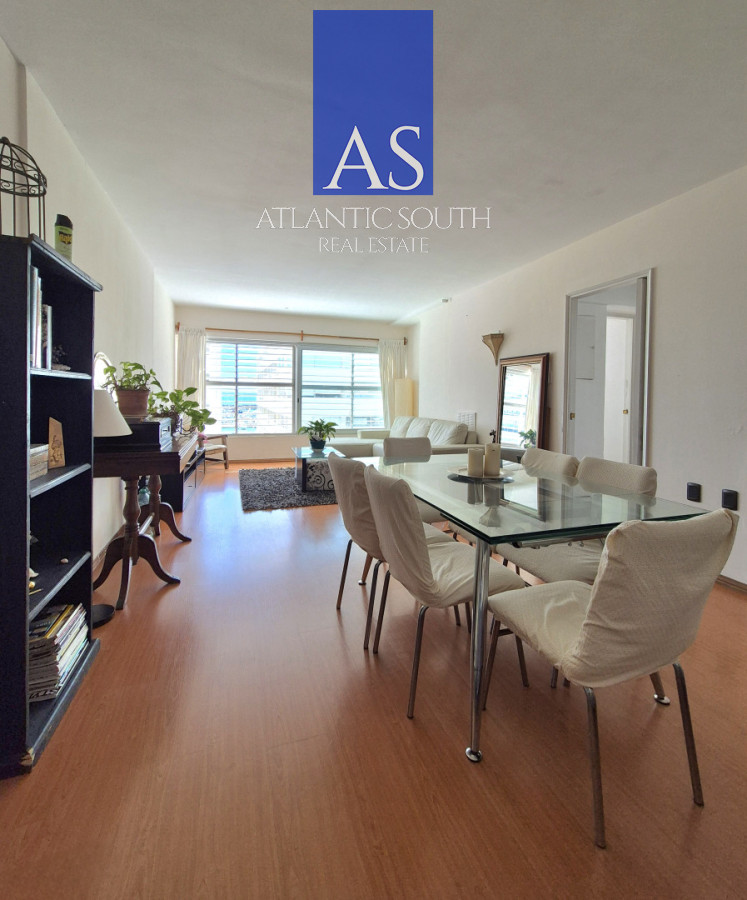Apartamento ID.4456 - Apartamento 2 dormitorios con vista parcial al mar a metros del Puerto Punta del Este