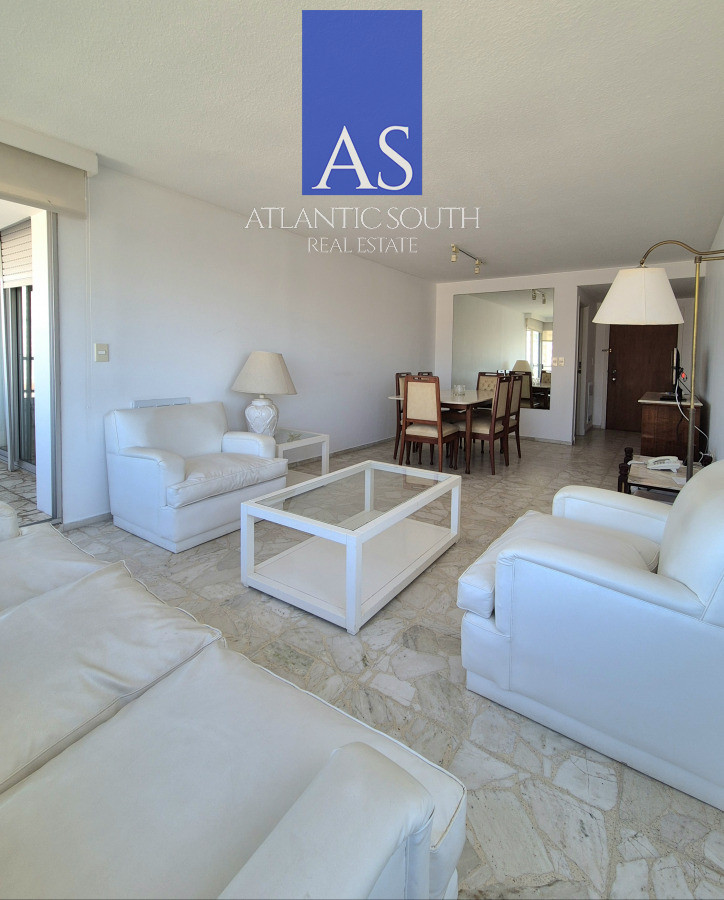 Apartamento ID.4375 - Apartamento piso alto vista espectacular en venta de 2 dormitorios + Dependencia completa en Península Puerto Punta del Este