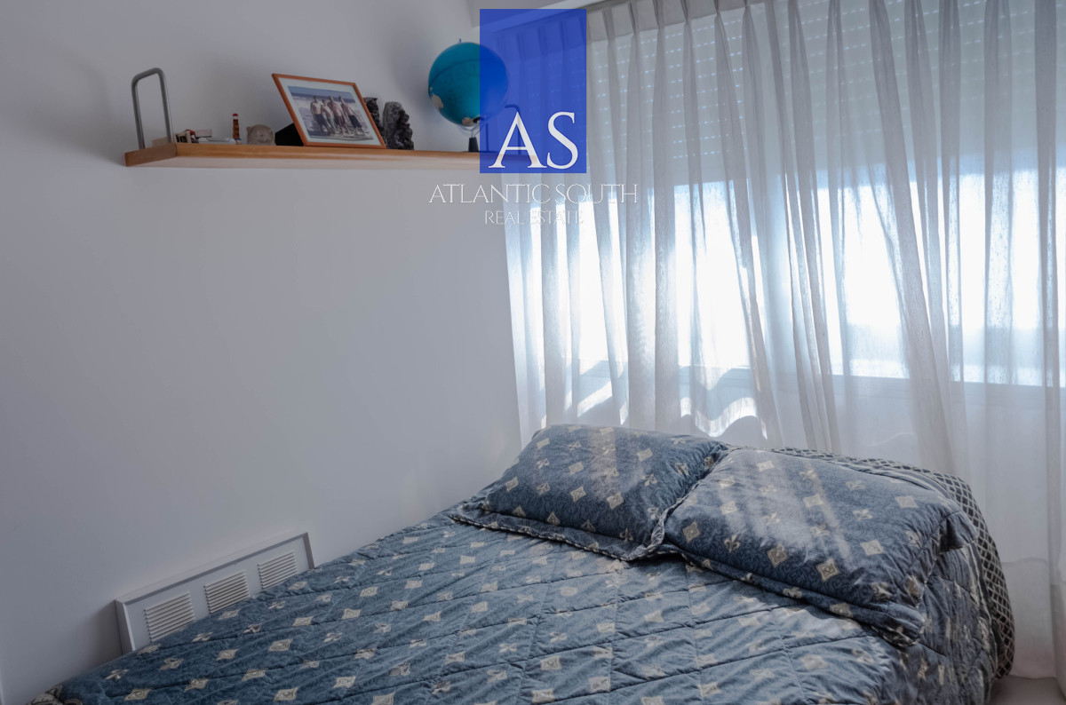 Apartamento ID.4142 - Apartamento de 2 dormitorios con vista al mar Punta del Este 