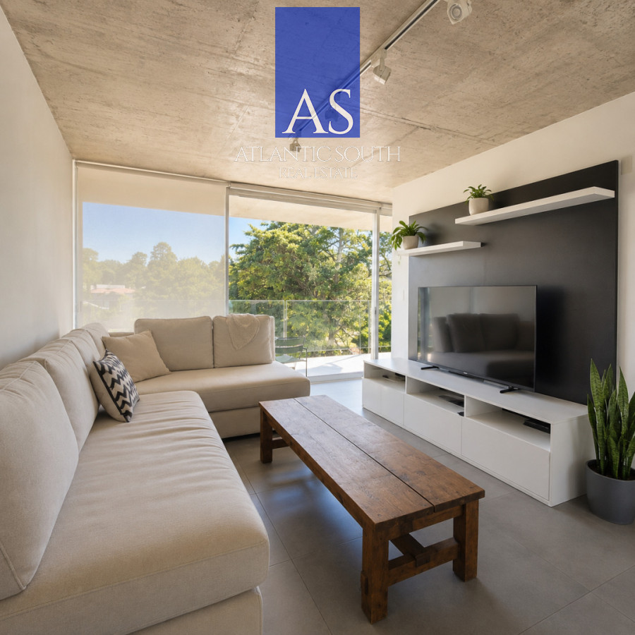 Apartamento ID.4541 - Penthouse de 2 dormitorios moderno + barbacoa uso exclusiva Playa Mansa Punta del Este