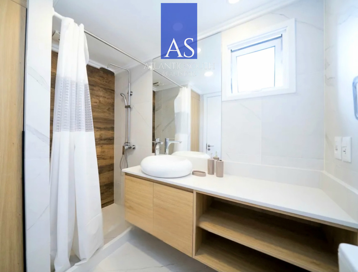 Apartamento ID.3672 - Oportunidad Cruceros 3 Apartamento en venta 2 dormitorios a estrenar parrillero propio Playa Mansa Pinares Punta del Este