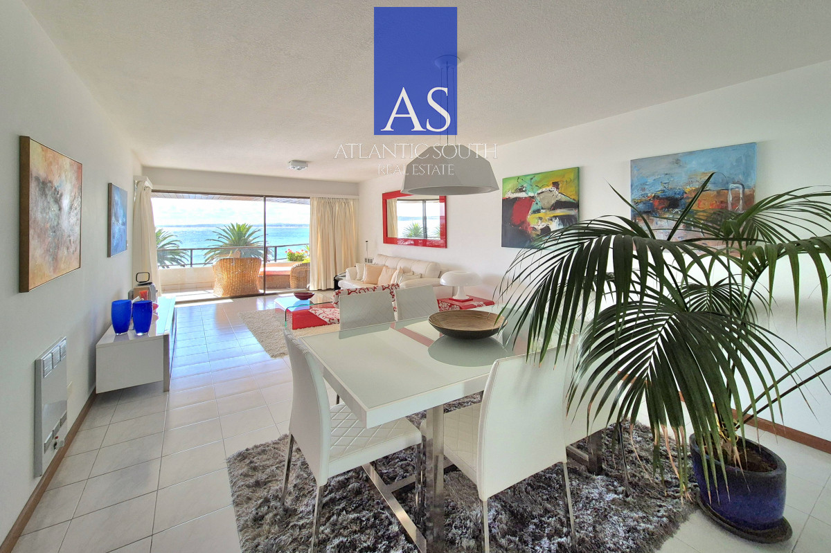 Apartamento ID.3964 - Apartamento 3 dormitorios + dependencia frente al mar parada 1 Playa Mansa Península