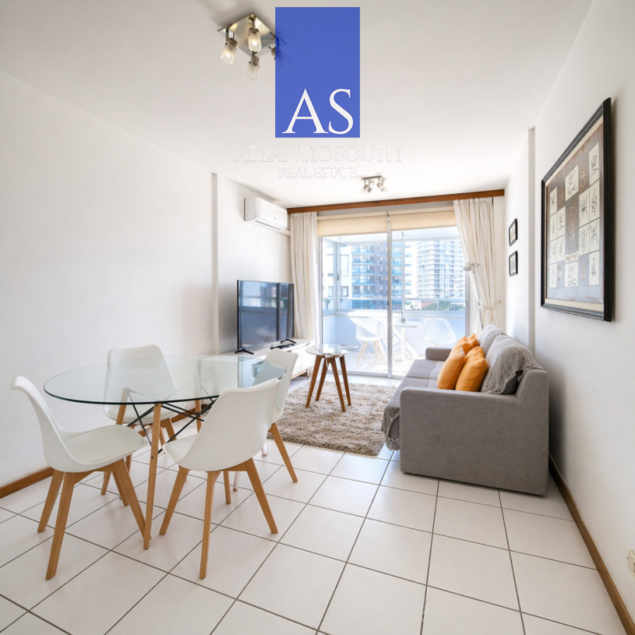 Apartamento ID.4418 - Apartamento 1 dormitorio en venta cercano al Mar terraza y cochera Playa Mansa Punta del Este