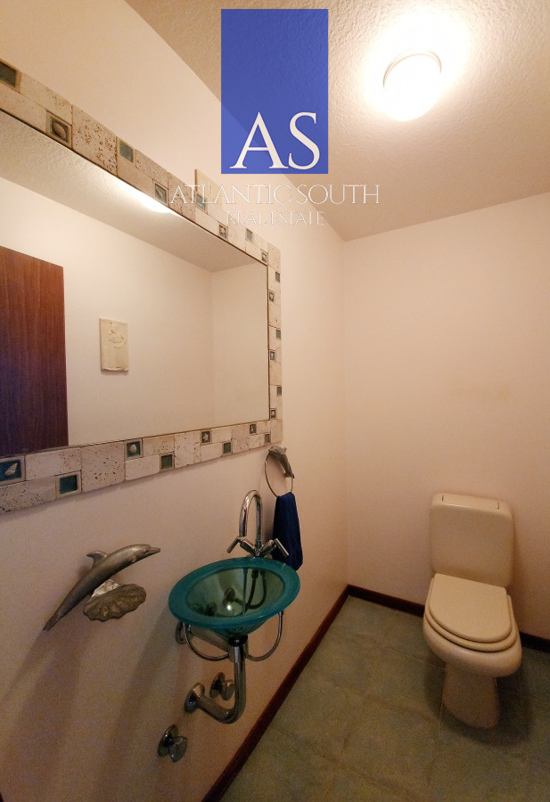 Apartamento ID.3787 - Apartamento en venta 3 domritorios y dependencia con hermosa vista Playa Mansa