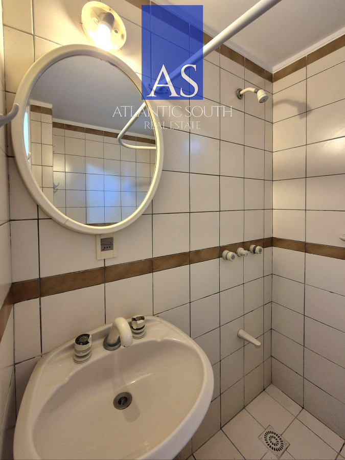 Apartamento ID.4079 - Apartamento venta 3 dormitorios tipo casa Playa Mansa Punta del Este