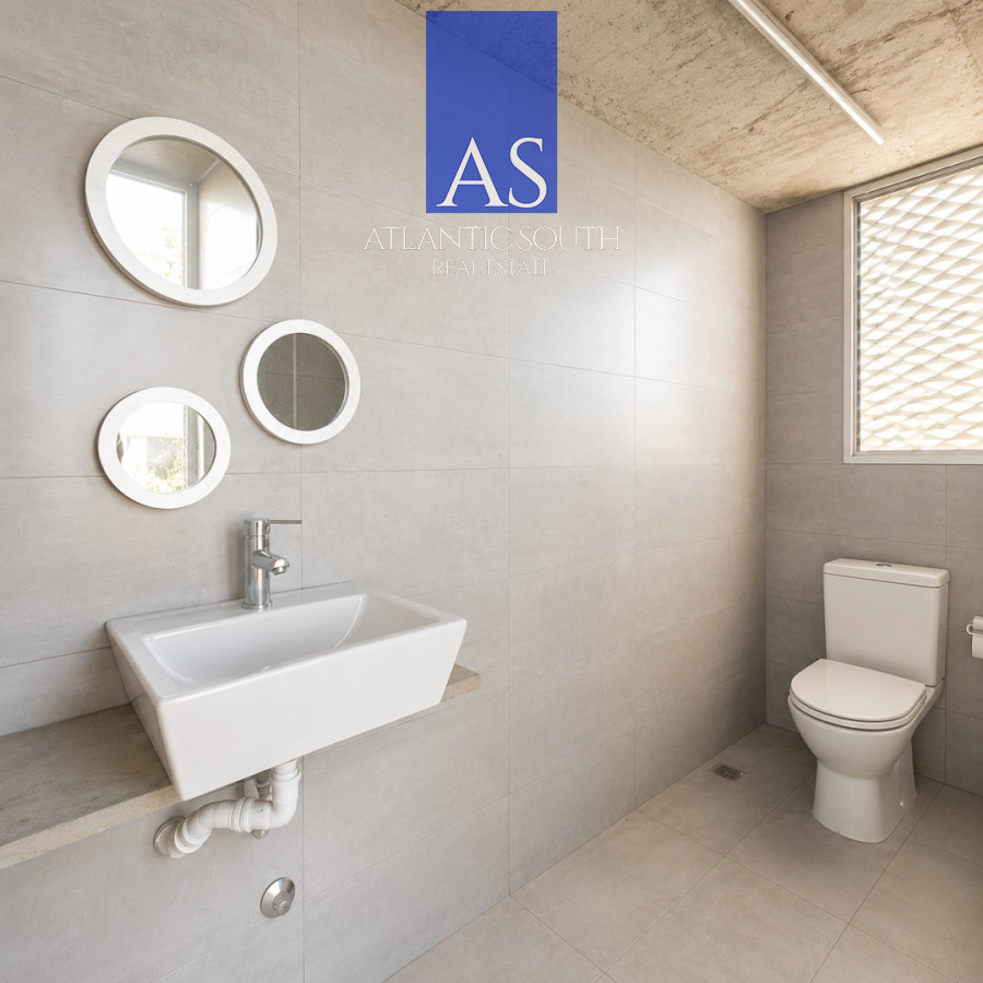 Apartamento ID.4541 - Penthouse de 2 dormitorios moderno + barbacoa uso exclusiva Playa Mansa Punta del Este