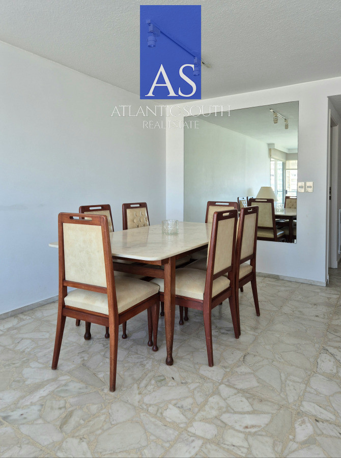 Apartamento ID.4375 - Apartamento piso alto vista espectacular en venta de 2 dormitorios + Dependencia completa en Península Puerto Punta del Este