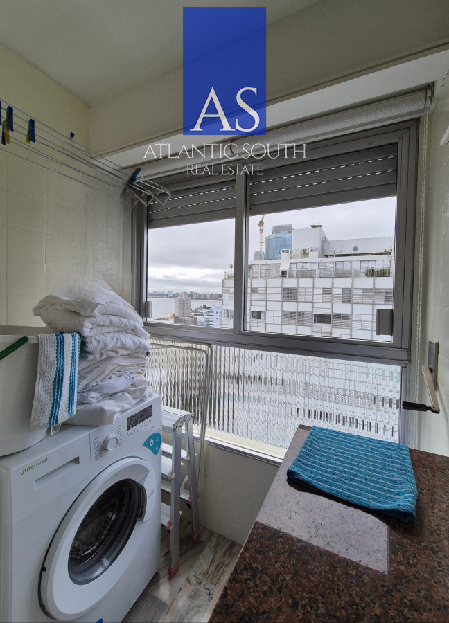 Apartamento ID.4341 - Apartamento piso alto 3 dormitorios y medio terraza garage con vista al mar Península Punta del Este