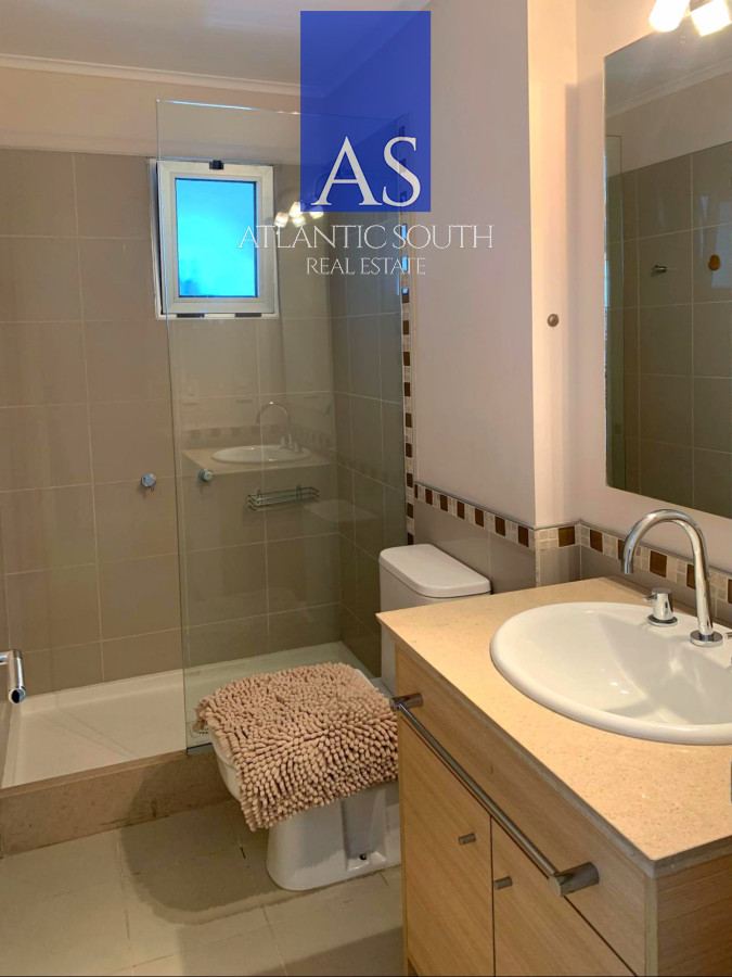 Apartamento ID.4094 - Apartamento de dos dormitorios en Ocean Drive , Punta del Este 