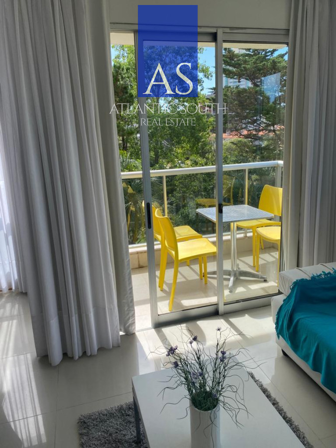 Apartamento ID.1320 - Apartamento de 2 dormitorios y 2 baños en Aidy Grill, Punta del Este