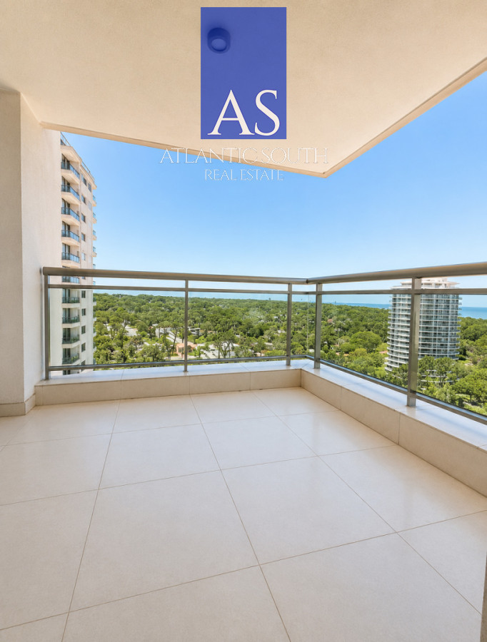 Apartamento ID.4872 - Piso Alto Esquinero en Place Lafayette con Vista al Mar y la Península
